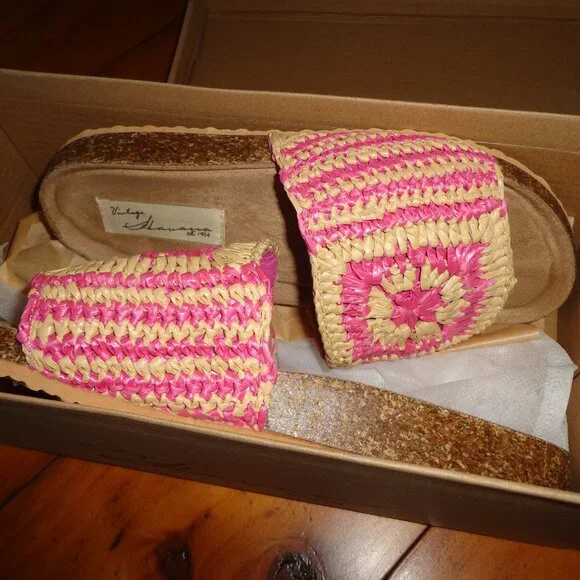 VINTAGE HAVANA Mimi Crochet Slide Sandals w/Original Box 6M Pink