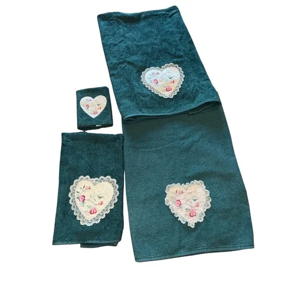 Vintage Cannon Cotton Bath Towel Set Green Heart Lace Appliqué 4 Pc Cottage USA
