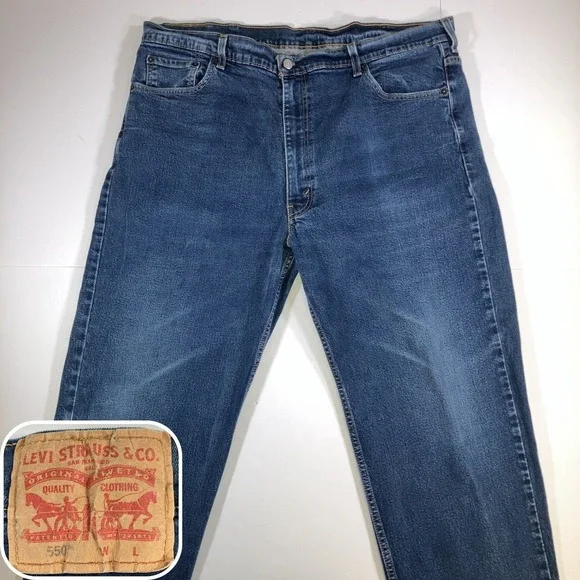 Levi's 550 Relaxed Fit Jeans Mens 46x30 Dark Wash Blue Tapered Stretch Denim