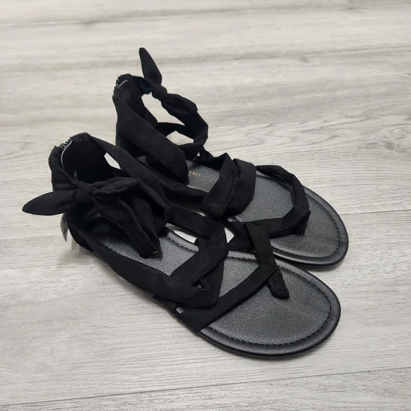 Black Suede Bow Sandals - Size 8.5 **NWT