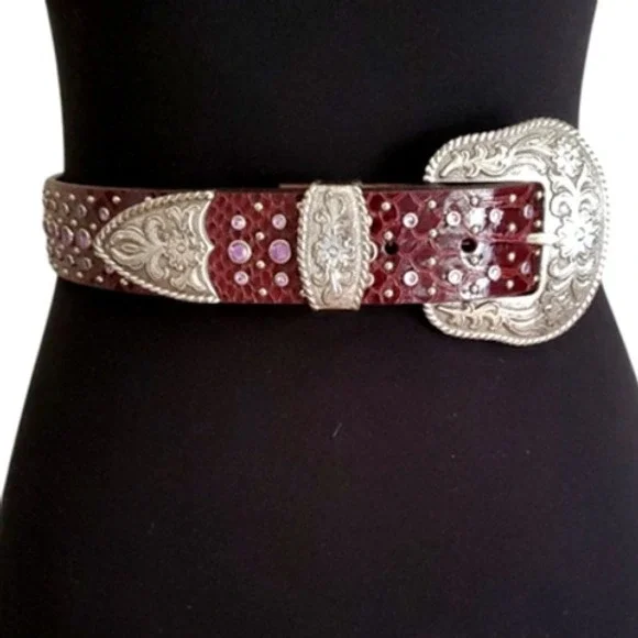 Ariat Burgundy Leather Belt 28 Lavender Crystal Reptile Print Silver Tone Buckle