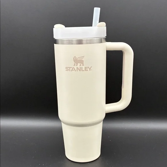Stanley Cream 30 oz Travel Mug Tumbler with Handle, Lid, and Straw