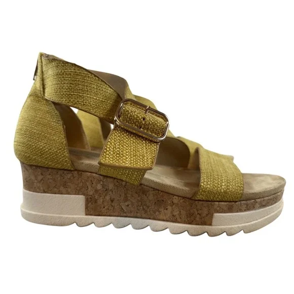 Pierre Dumas Drake Wedge Sandals Womens 9 Yellow Mustard Cork‎ Platform Strappy
