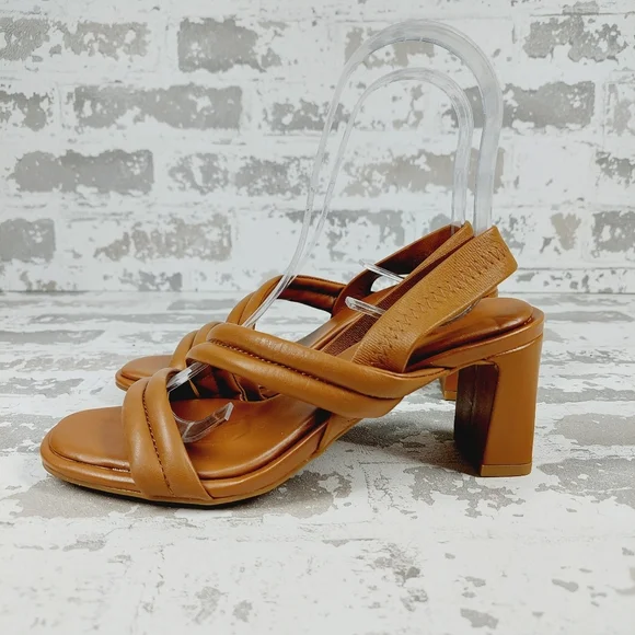 NEW Caslon Lennyn Leah Sandals Leather Black Slingback Heels X256
