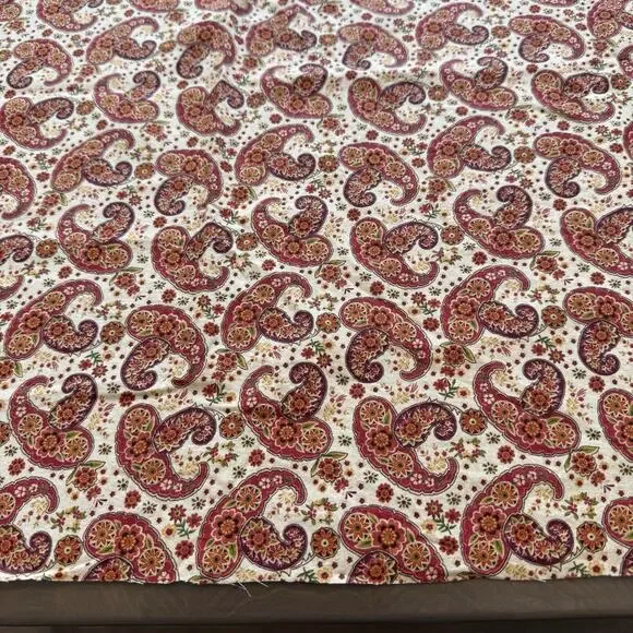 Paisley Floral Fabric Unbranded Orange Red Burgandy 42