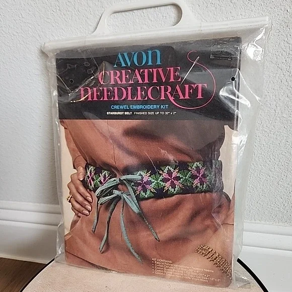 Vintage Embroidery Kit Starburst Belt 1974 Avon Creative Needlecraft Hippie Boho