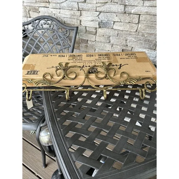 Home Interiors 24 Inch Brass Color Towel Holder Coat