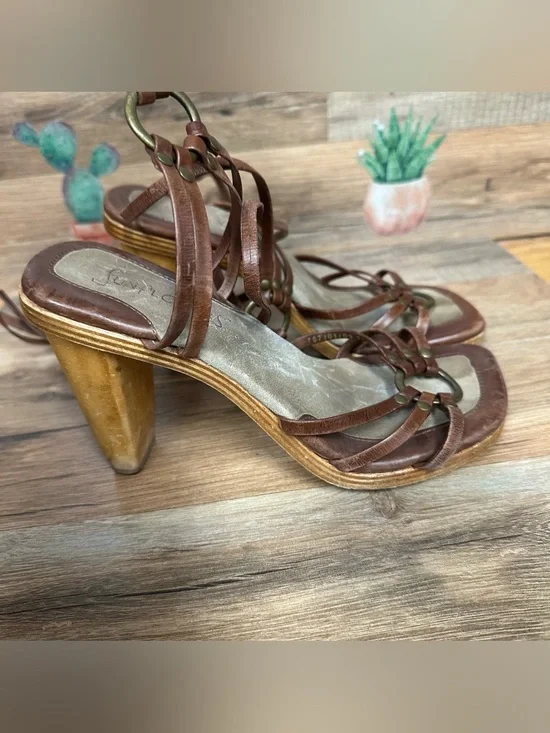 Vintage 90s Sunflowers wooden block heel sandals lace up women’s size 6