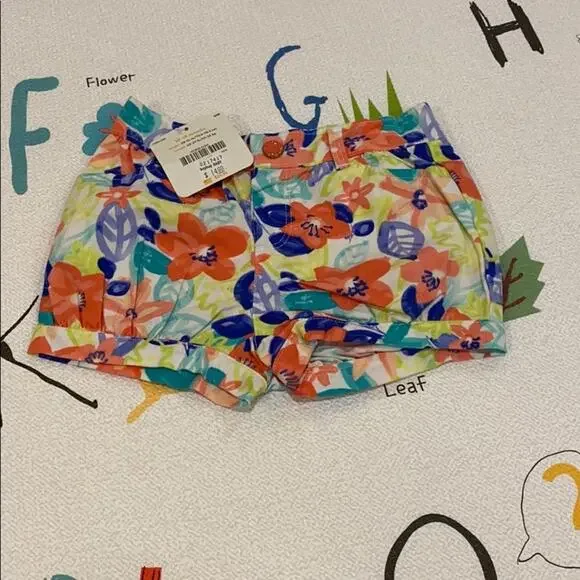 Gymboree girls floral shorts size 12-18 m