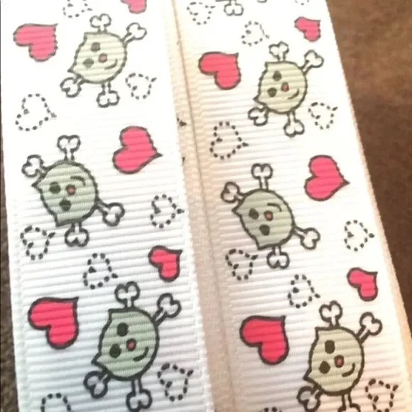 5/$20 grosgrain Ribbon 7/8” 5 yards skull kitties