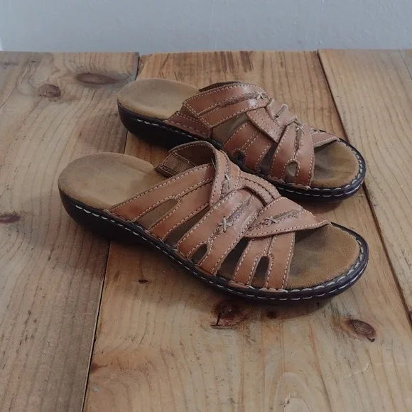 Naturalizer Teles Tan Leather Slip On Sandals Szie 8M