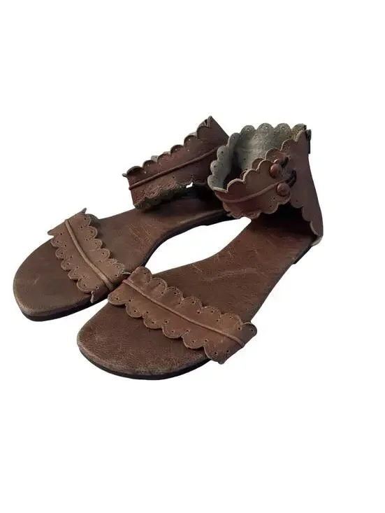 ELF Brown Leather Scalloped Ankle Strap Sandals Women’s Size 8 Boho