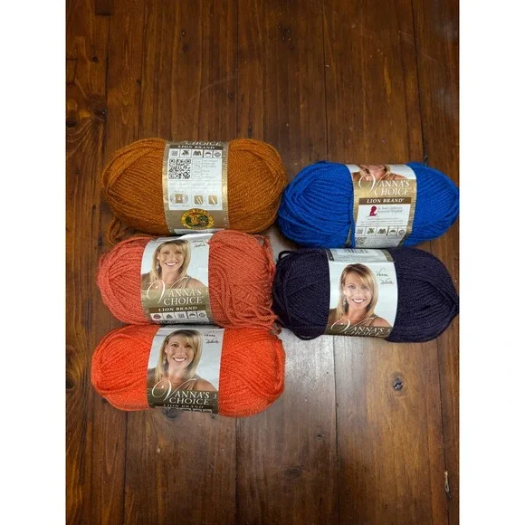 Lion Brand Vanna's Choice Yarn Lot 5 Skeins Acrylic Rust Goldfish‎ Blue Purple