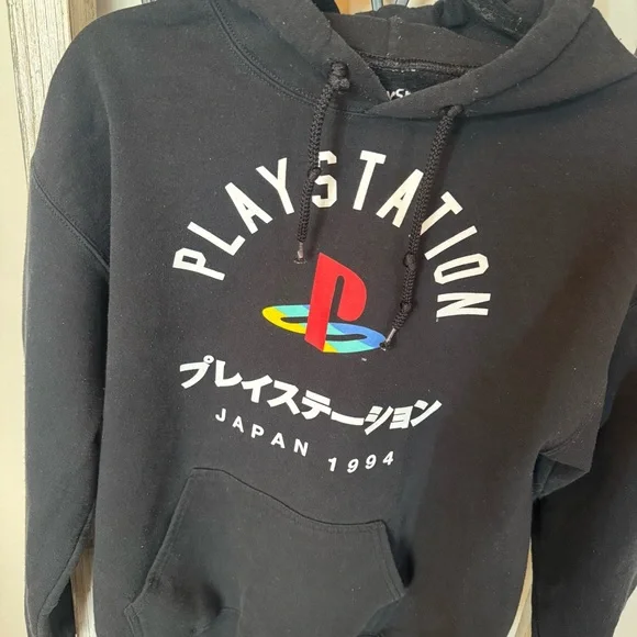 PlayStation Hoodie Japan 1994 Logo Black Pullover Gamer Sweatshirt Men’s M‎