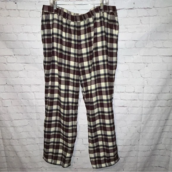 L.L. Bean fleece lined flannel pajama pants size XXL-‎ Reg