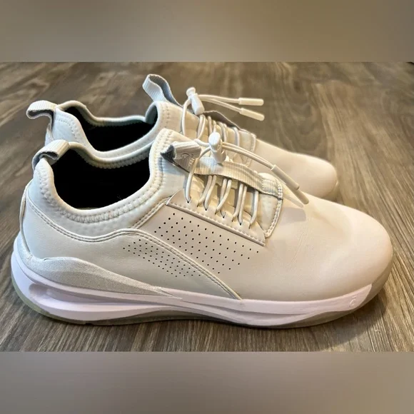 NWOB Clove‎ Brilliant White Nursing Shoes Women’s Size 9.5
