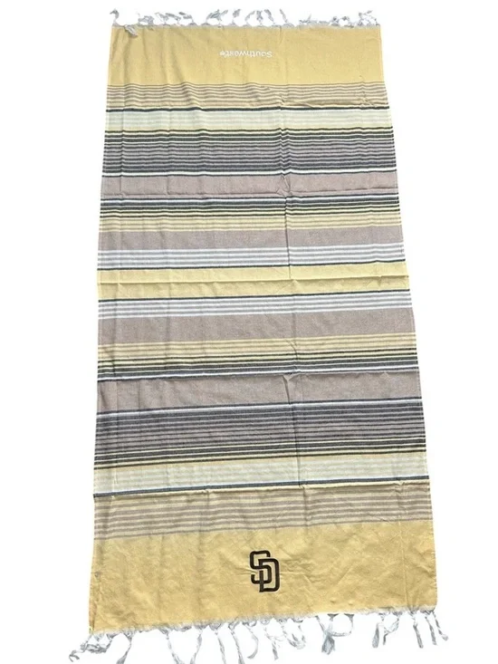 San Diego Padres Sandless Beach Towel Giveaway from 7/29/25 NWTT