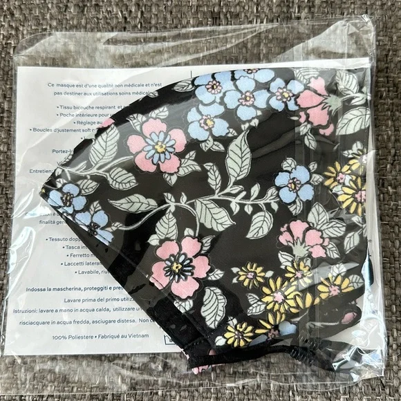 Tory Burch two layer Moisture wicking Face Mask black pink Floral
