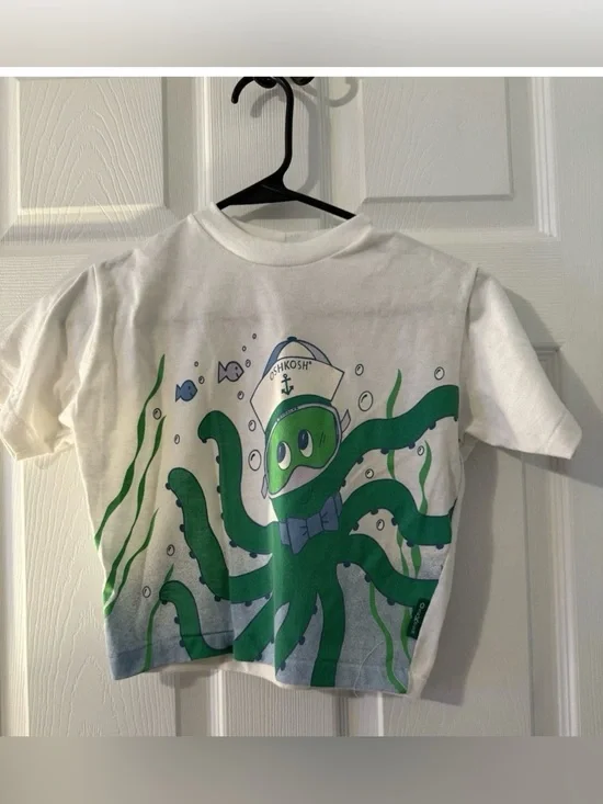 Vintage 90’s Oshkosh green blue white octopus short sleeve tee size 4t