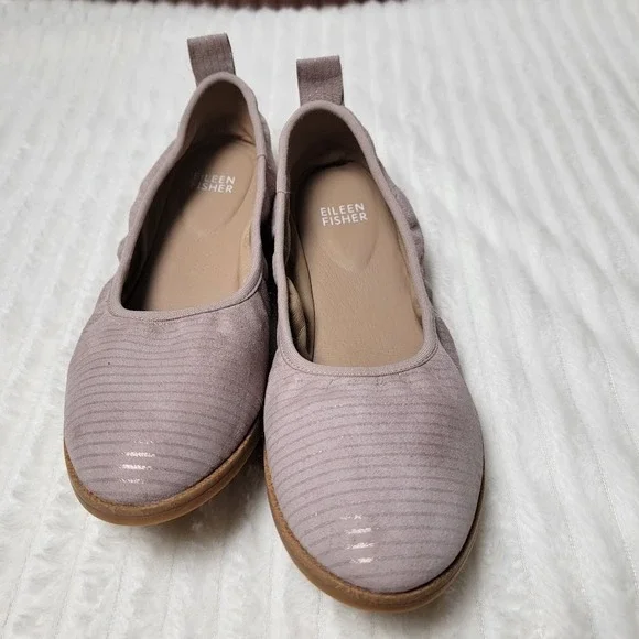 Eileen‎ Fisher 7 Taupe Suede Ballet Flats Slip On Minimalist Quiet Luxury Shoes