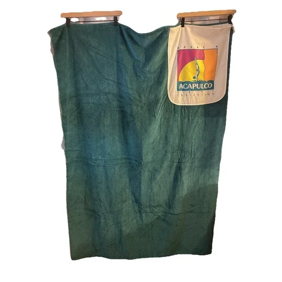 Vintage‎ large 65X45 Green Beach Towel Aflac,s Acapulco 1991 Convention W. Pouch