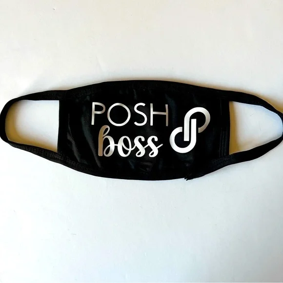 💸Poshmark Posh Boss Black And White Face Mask💸