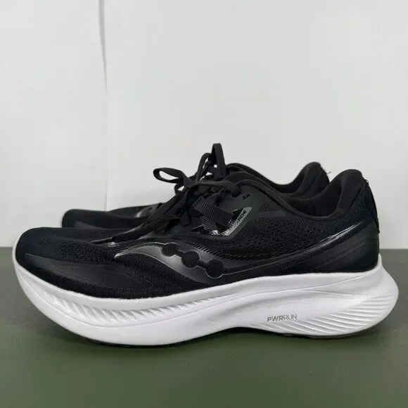 Saucony Guide 15 Womens Size 9.5 Black White Athletic Running Shoes Sneakers