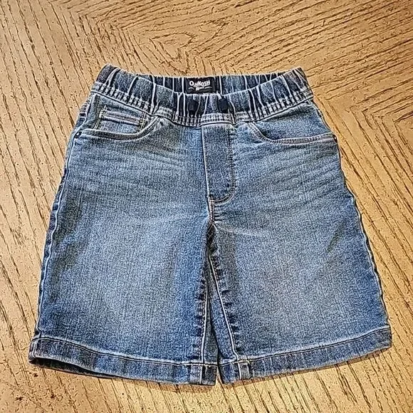 Boys denim shorts size 5 OshKosh B'gosh