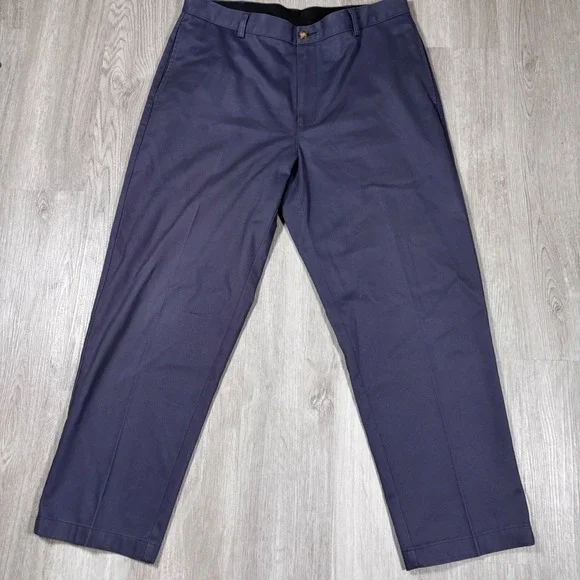 LL Bean Classic Fit Navy Blue Chino Pants Mens 35x28 100% Cotton Flat Front