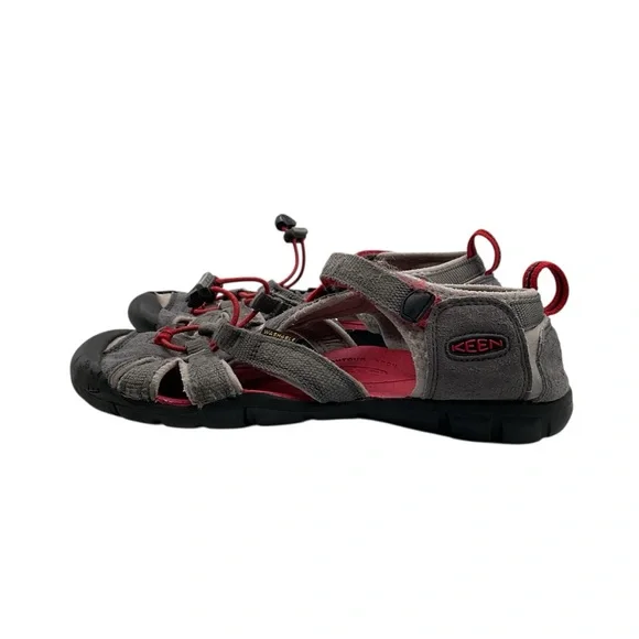 Keen Kids' Charcoal‎ and Crimson Water Shoes