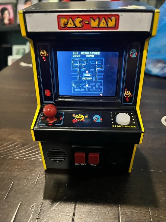 Arcade1Up - Pac-Man Handheld Arcade Game, Arcade Classics