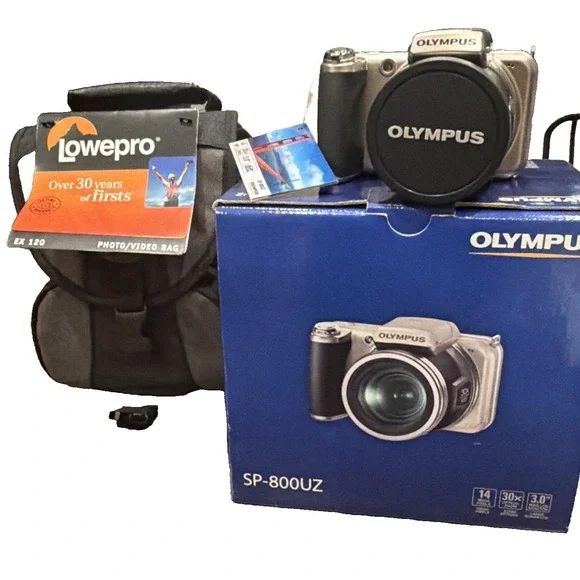 OLYMPUS‎ SP-800UZ 14MP Digital Camera NEW 30x Wide Angle Dual Image 3.0 inch LCD