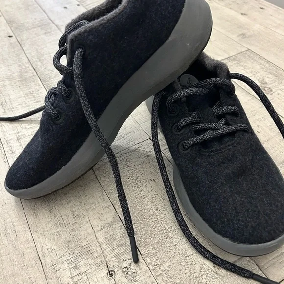 Allbirds Mizzle Runners US Women's Size 8 Gray Merino Wool‎ upper Rubber sole