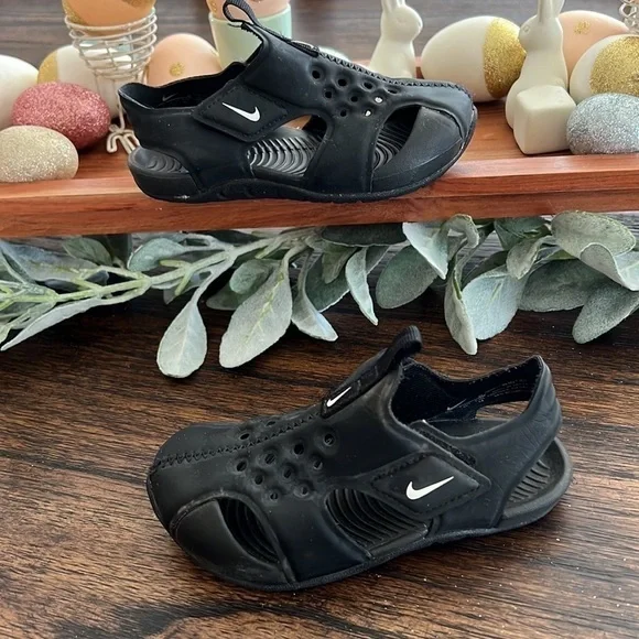 Nike Sunray Protect 2 | color black | size 8c