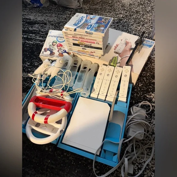 Huge wii bundle