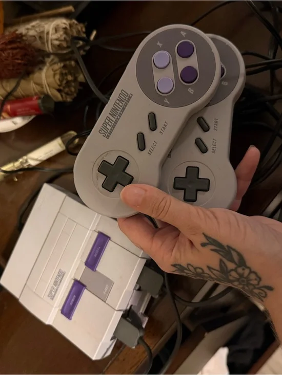 Nintendo Super NES Two-Controller Set in Grey with Purple Buttons