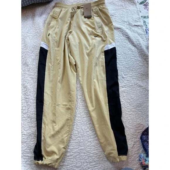 Nike‎ Mens Loose Fit Track Pants White Mesh Lined Joggers Medium
