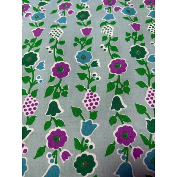 ✨ GORGEOUS GROOVY FLOWER VTG COTTON FABRIC - Burlington 2.7 yards 100
