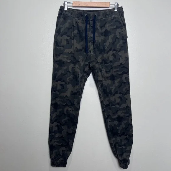 Zanerobe Sureshot Jogger Pants Mens 34 Green Camo Stretch Tapered