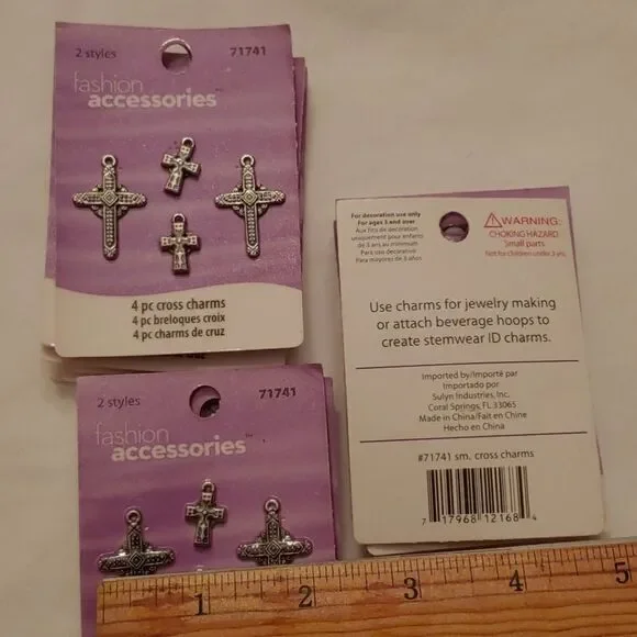 10 pkgs 4 pieces each Cross Charms