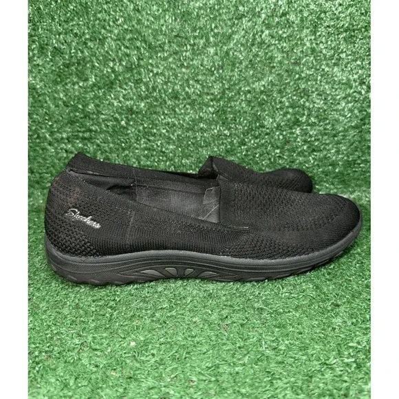 Skechers Shoes Womens Size 8.5 Black Reggae Fest Willows Slip On Comfort Sneaker
