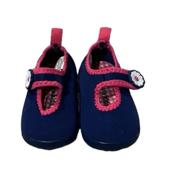 Koala kids baby toddler water shoes slip on neoprene water shoes velcro size 3
