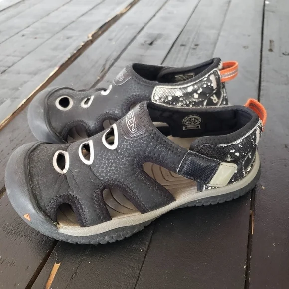 Keen Kids Toddler 11 Black Shoes Outdoor Hiking Water Stingray