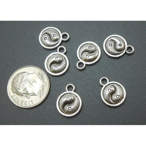 10pcs Yin Yang Charms Silver Tone Metal‎ yinyang