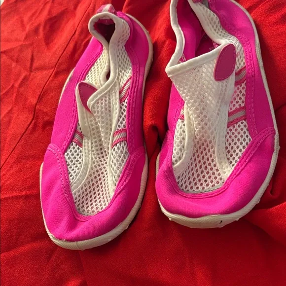 Kids Pink and White Mesh Shoes medium 13-1