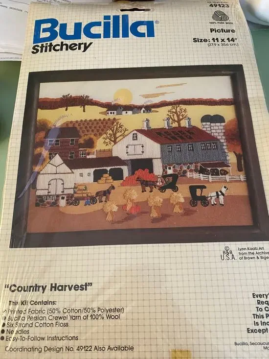 Bucilla Vintage Stitchery Crewel Kit 