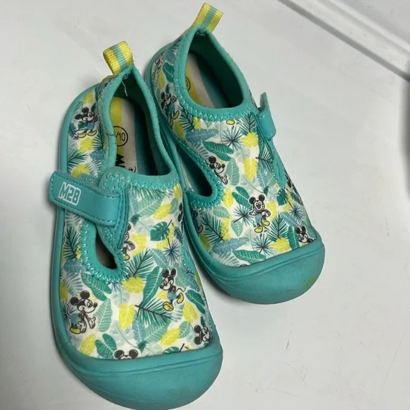 Kids Mickey Water shoes 9/10