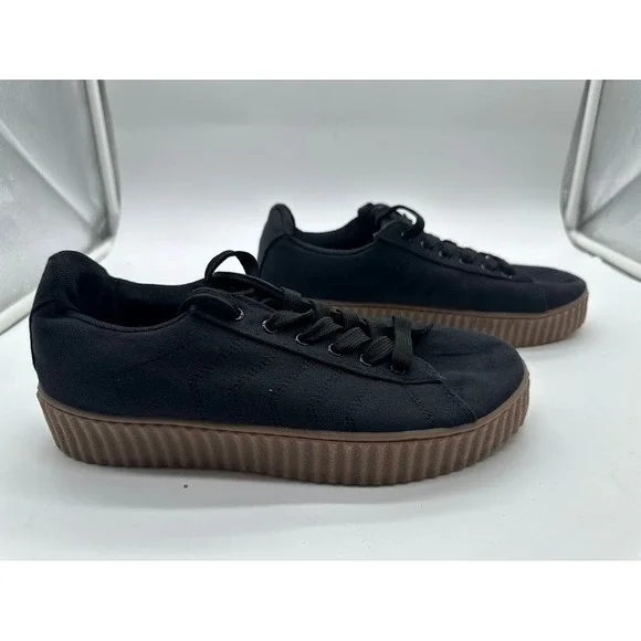 Just Be Black Canvas Platform Creeper Sneakers Gum Sole Womens Size 9 0800735
