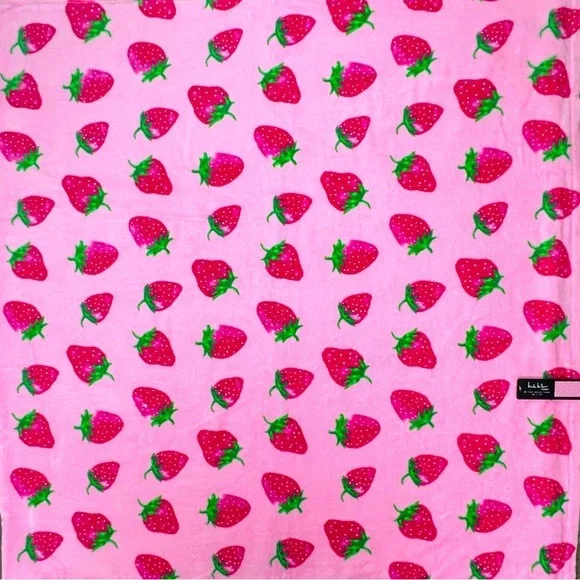 Nicole Miller - ‘Pink Strawberries’ Oversized Designer Beach Towel. NWT Firm!