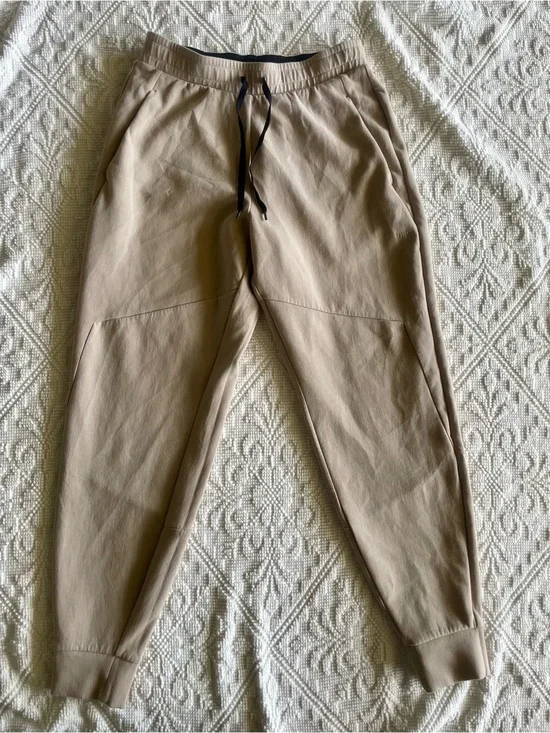 Men's Beige Jogger Pants with Drawstring Waist Mens size small